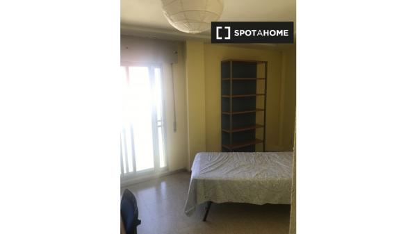 Chambre en colocation à Valladolid