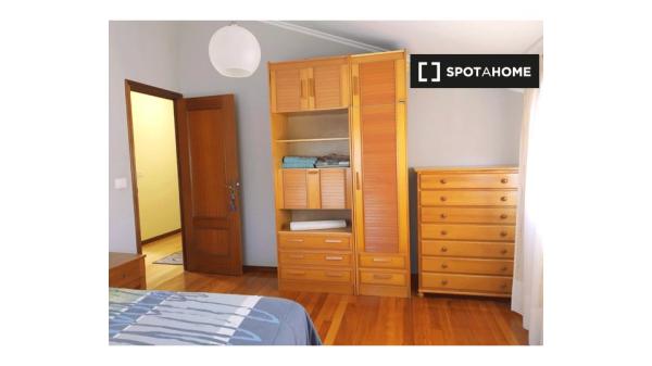 Habitación en piso compartido en Vigo