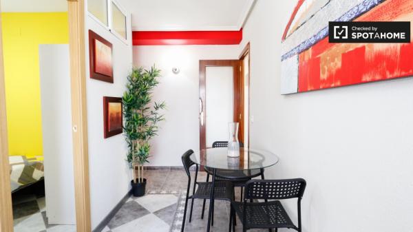 Quarto em apartamento de 5 quartos em Alcalá de Henares, Madrid