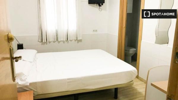 Piso de 3 habitaciones en alquiler en Valencia