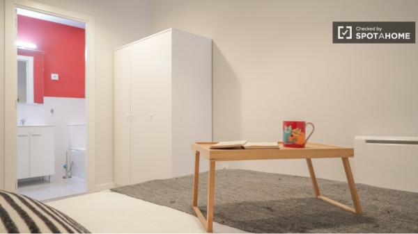 Apartamento de 1 dormitorio en alquiler en Puerta del Angel, Madrid