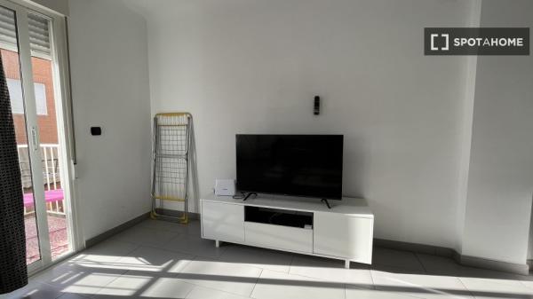 Apartamento completo de 2 habitaciones en Alacant