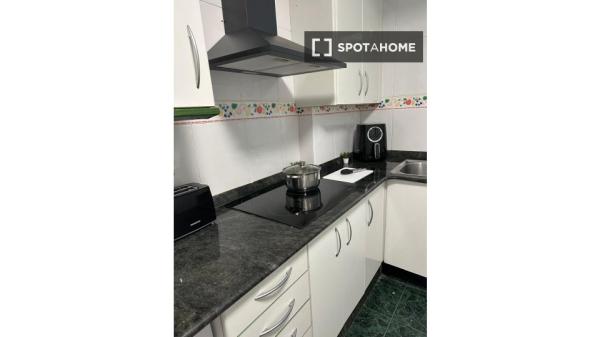 Quarto em apartamento compartilhado em Torrelavega