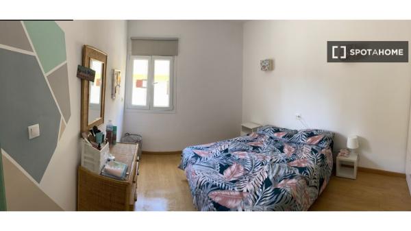 Chambre dans un appartement partagé à Can Pastilla