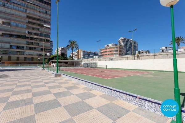 Piso en barrio Playa de San Juan