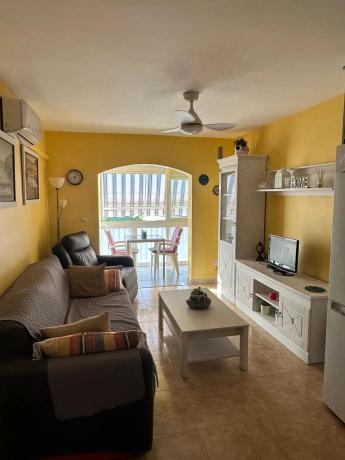 Chalet pareado en C. Laguna Verde