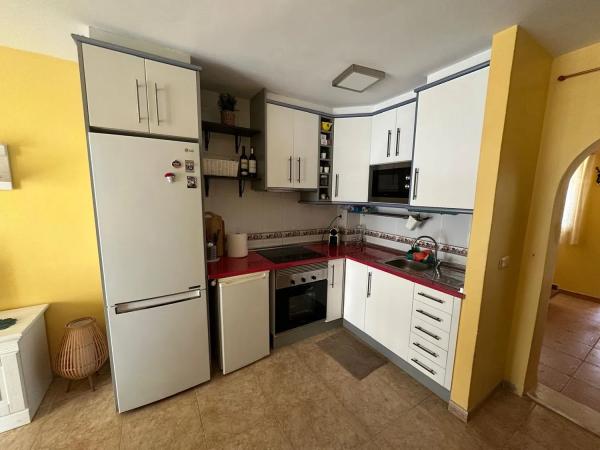 Chalet pareado en C. Laguna Verde