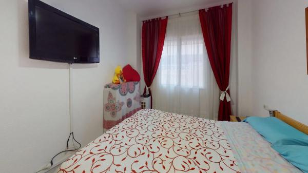 Chalet adosado en calle Ramon Rubial