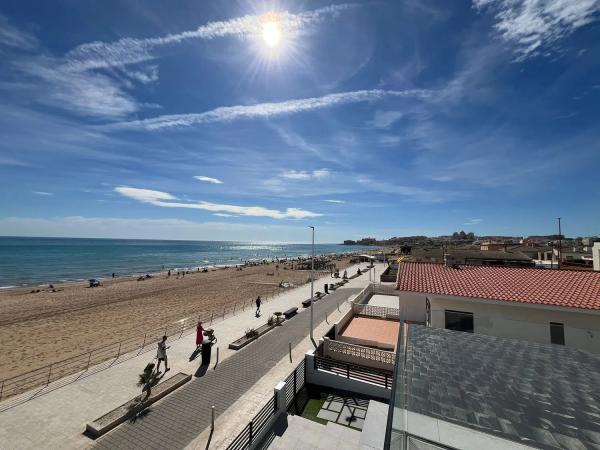 Chalet adosado en avenida de los españoles