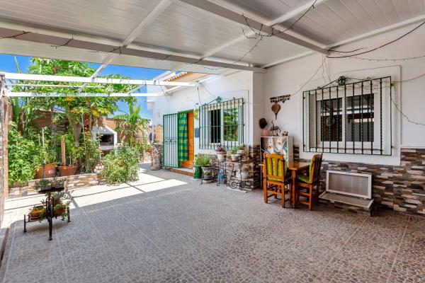 Casa independiente en calle Manuel Espinosa Maciá, 1