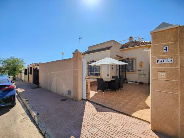 Casa independiente en calle Manuel Espinosa Maciá