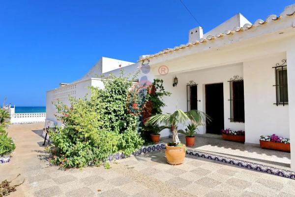 Casa independiente en avenida de la Libertad, 29