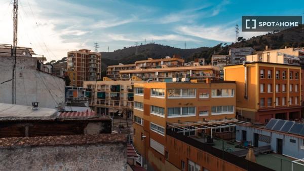 Estudio en alquiler en Les Roquetes, Barcelona