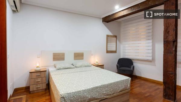 Apartamento de 2 dormitorios en alquiler en Madrid