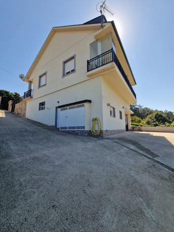 Casa independiente en Rieiro, 13