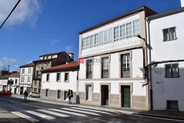 Casa independiente en calle dos Basquiños