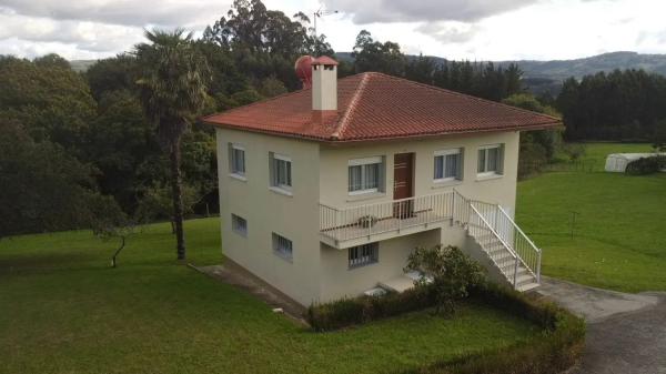 Casa independiente en Lugar Oleira, 2 a