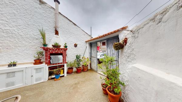 Casa independiente en calle San Simón