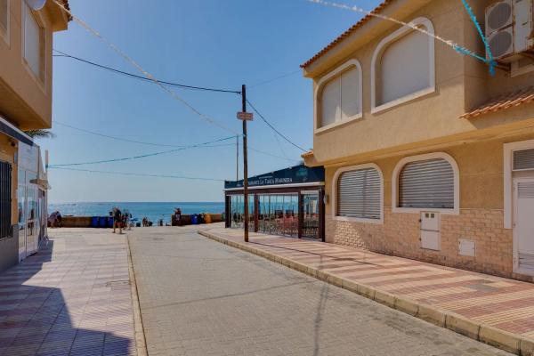 Piso en avenida del Carrer de la Mar