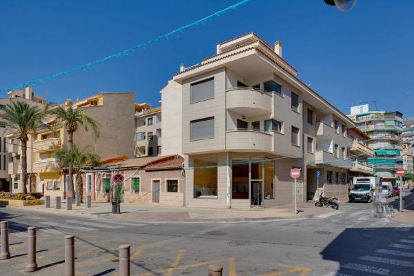 Piso en avenida del Carrer de la Mar