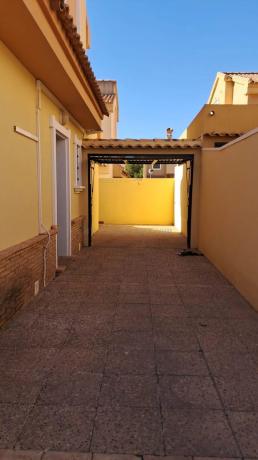 Chalet adosado en calle Fray Luis de Leon Cmor