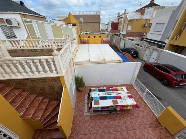 Chalet adosado en avenida de Londres