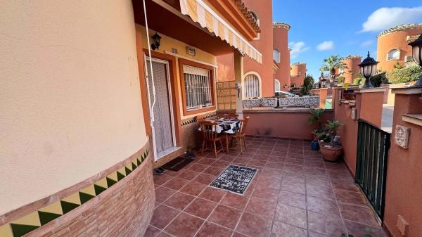 Chalet en Barrio Playa Flamenca