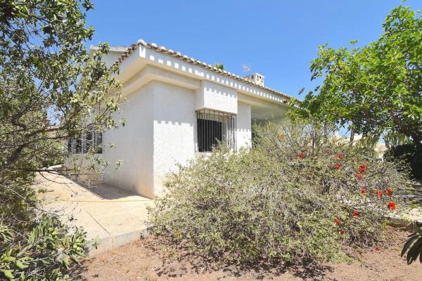 Casa independiente en avenida del Cabo, 75