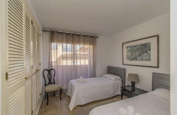Chalet pareado en calle Río Miño