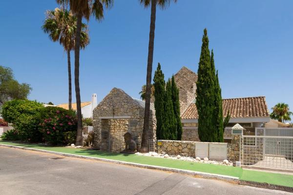 Casa independiente en calle las Aguilas