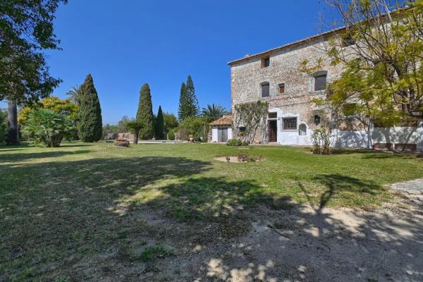 Casa independiente en avenida de Dénia