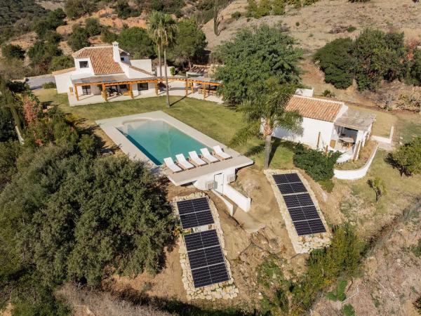 Casa independiente en Urbanizacion Altos de Estepona, 1 -r