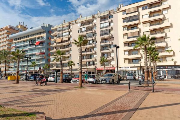 Piso en paseo Marítimo Rey de España, 63