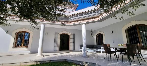 Casa independiente en calle de Málaga