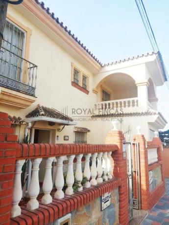 Chalet pareado en avenida los Pacos s/n