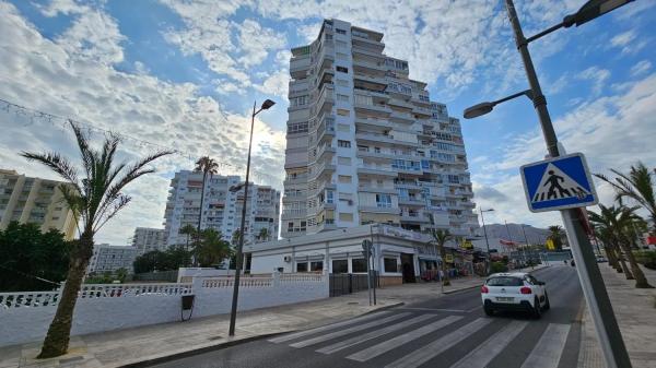 Piso en avenida Alay