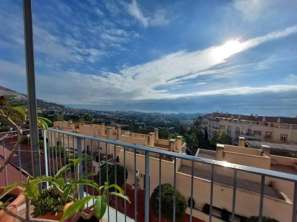 Ático en avenida Rocas Blancas