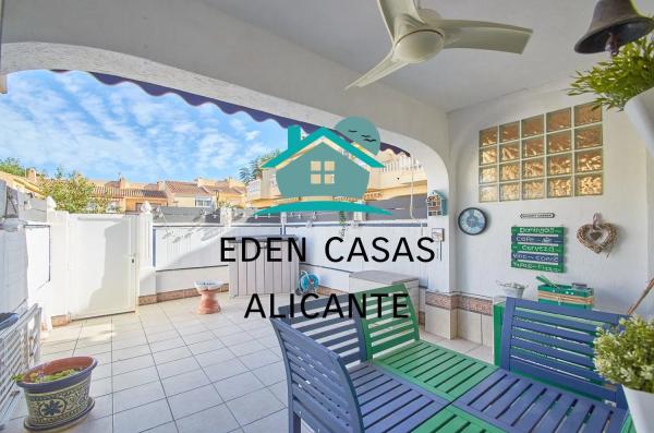 Chalet adosado en calle d'Oriola, 133