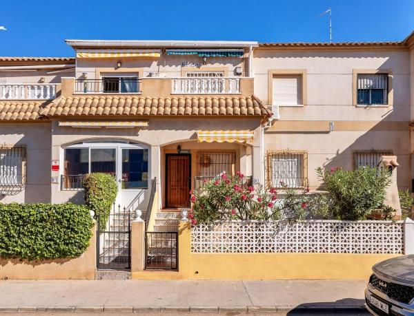 Casa independiente en calle Maese Pedro, 15