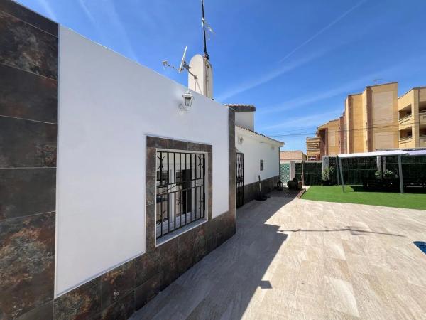 Casa independiente en avenida de Torrevieja