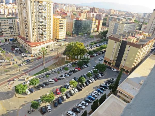 Piso en avenida de Andalucía