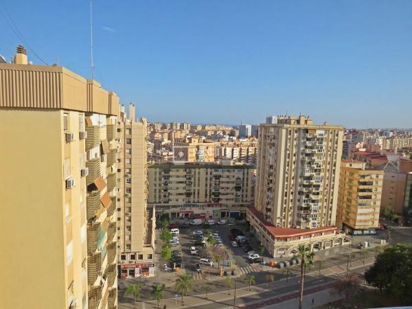 Piso en avenida de Andalucía
