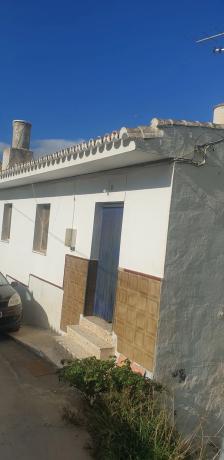 Chalet adosado en calle Paredillas s/n