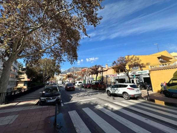 Piso en avenida Arias de Velasco