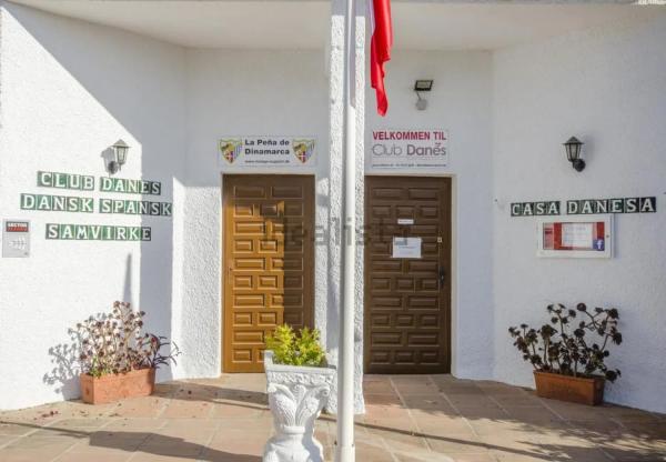 Casa independiente en Urbanización Haza del Algarrobo