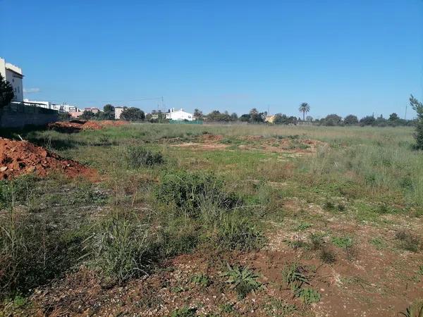 Terreno en avenida Juan Carlos i