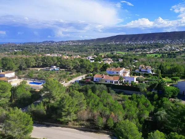 Terreno en Partida Comunes-Adsubia