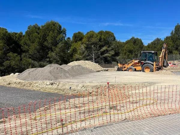 Terreno en calle Tossal de Riera