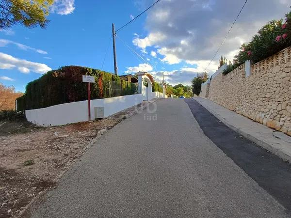 Terreno en calle Corriol, 381