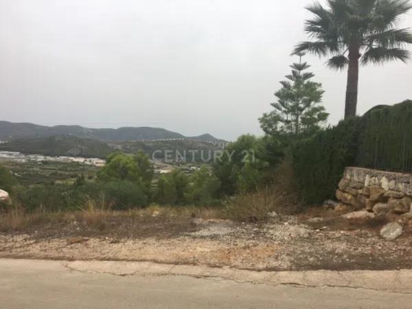 Terreno en avenida del Baix Segura, 11